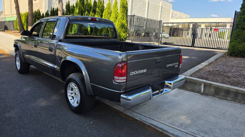 2004 Dodge Dakota SLT Plus