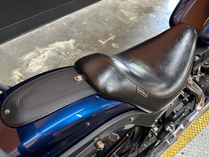 2006 Harley-Davidson FXSTB - Night Train™