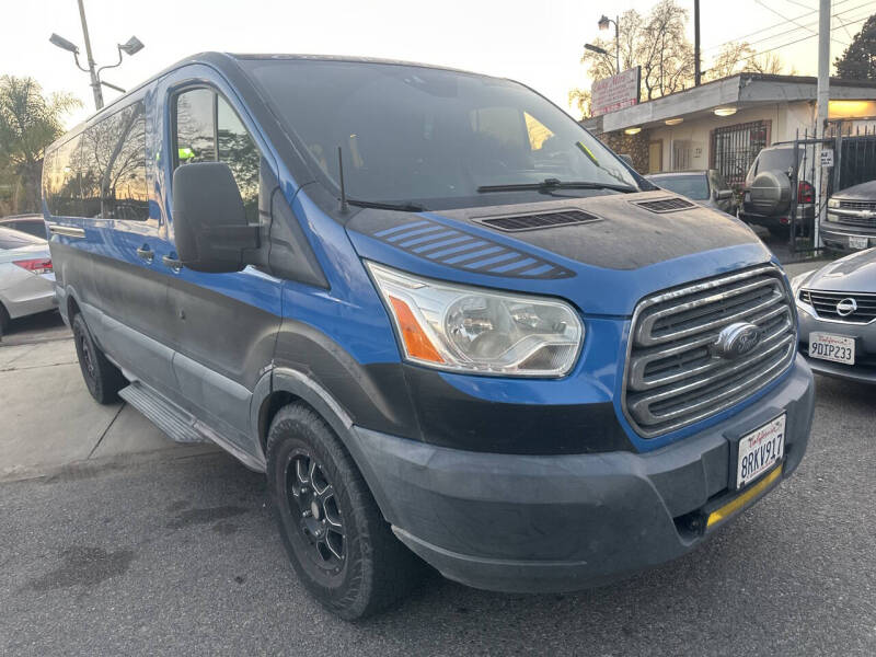 2016 Ford Transit XLT's photo