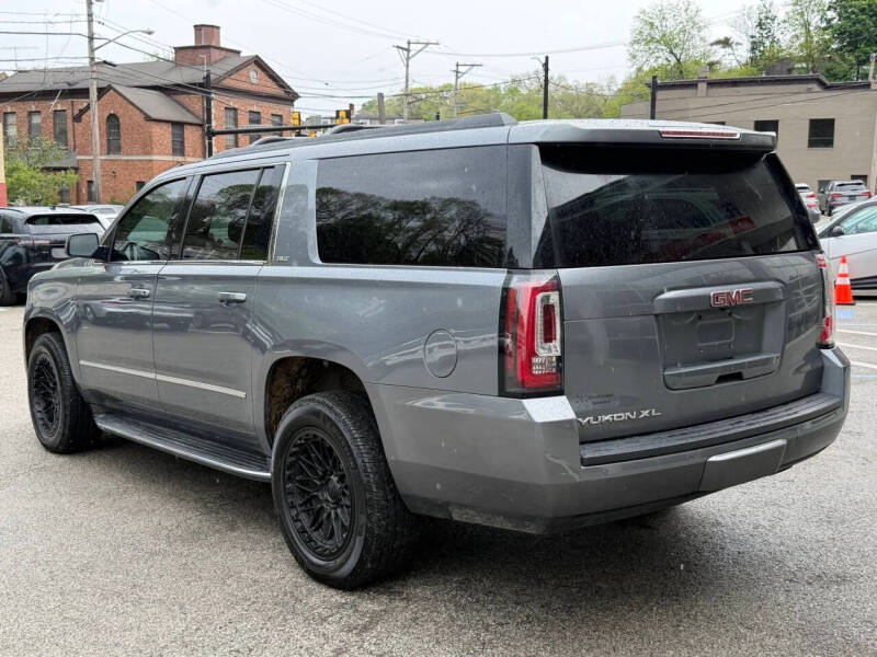 2019 GMC Yukon XL SLT