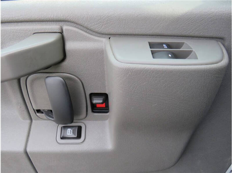 2017 Chevrolet Express 2500