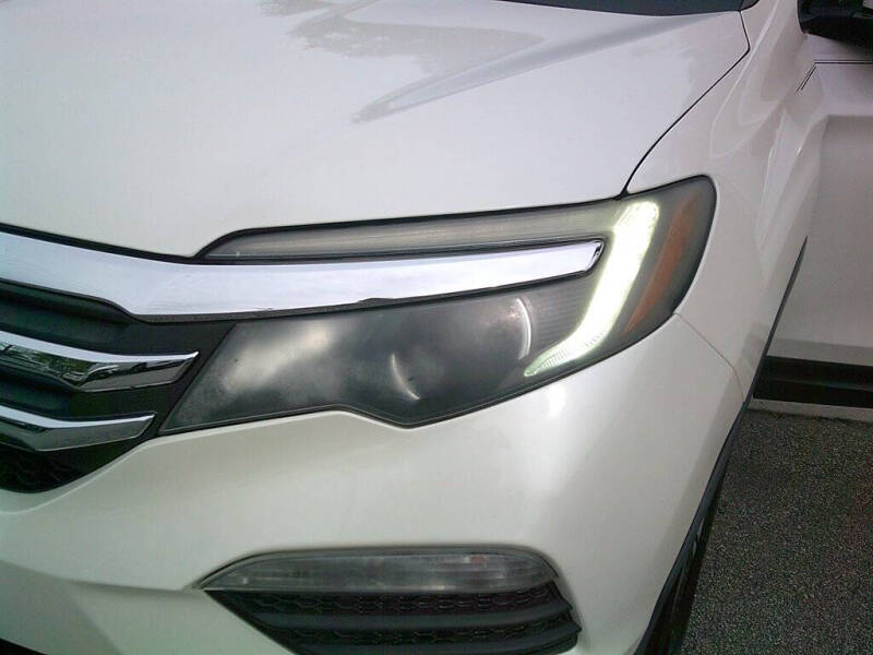 2018 Honda Pilot EX
