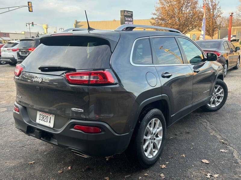 2017 Jeep Cherokee Latitude