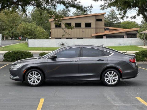 2016 Chrysler 200 Limited