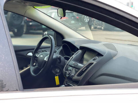 2012 Ford Focus SEL