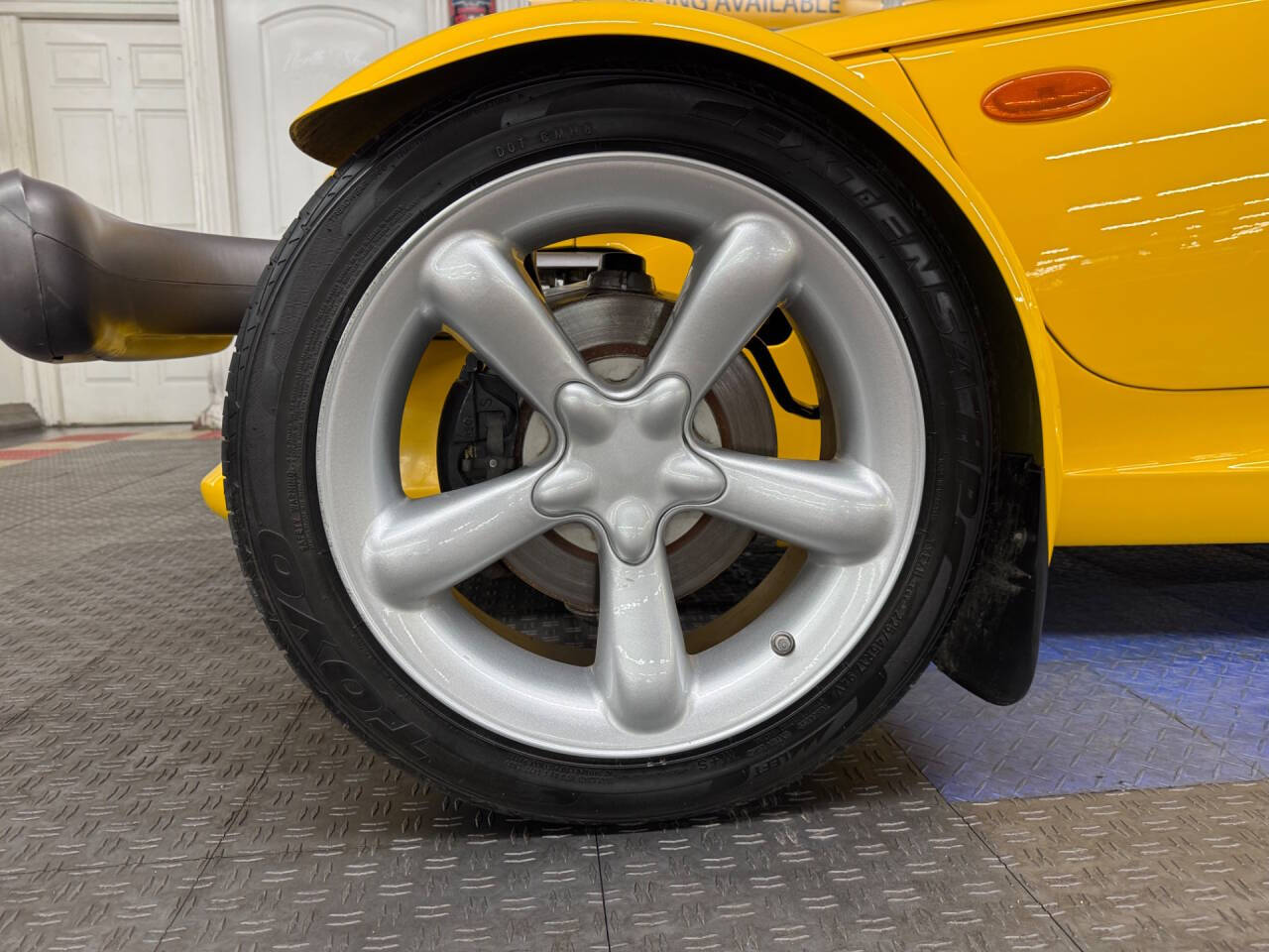 1999 Plymouth Prowler 24