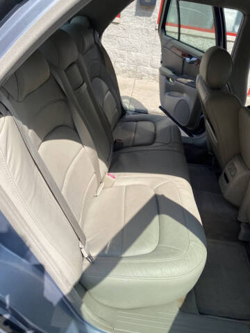 2004 Cadillac DeVille