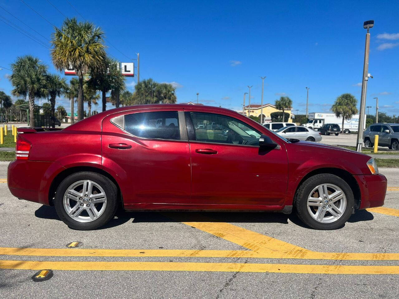 2008 DODGE Avenger Sedan - $1,999