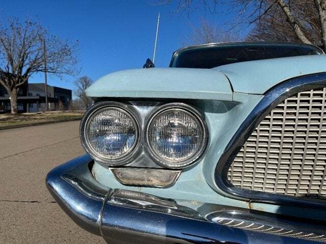 1960 Chrysler Windsor 18