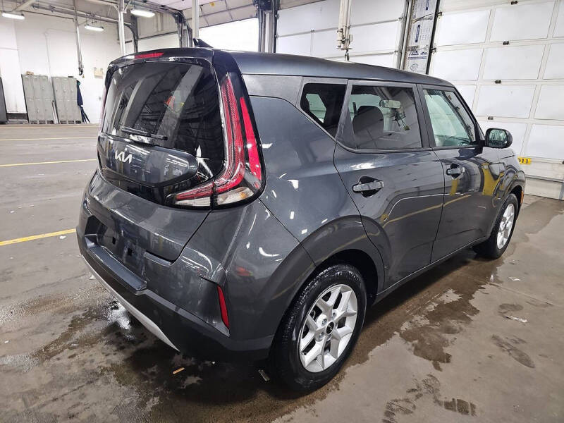 2025 Kia Soul LX