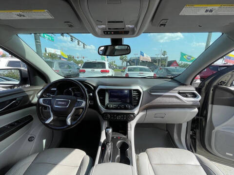2019 GMC Acadia SLT-1