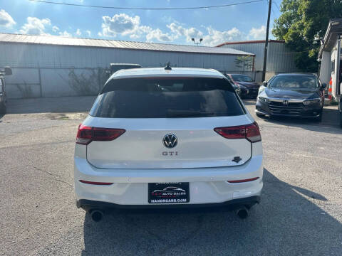 2022 Volkswagen Golf GTI SE