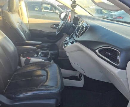 2018 Chrysler Pacifica Touring L