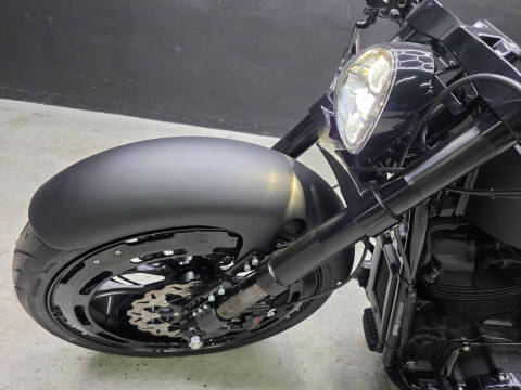 2020 Harley-Davidson Custom