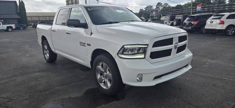 2015 RAM 1500 SLT