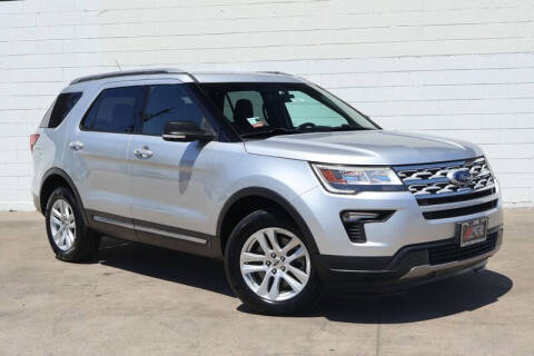 2019 Ford Explorer XLT Photo