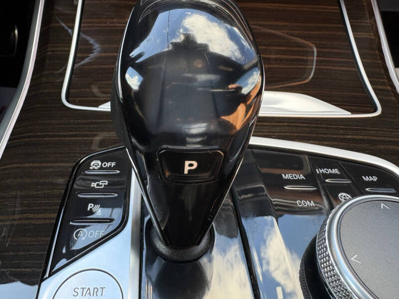 2019 BMW X7 xDrive50i