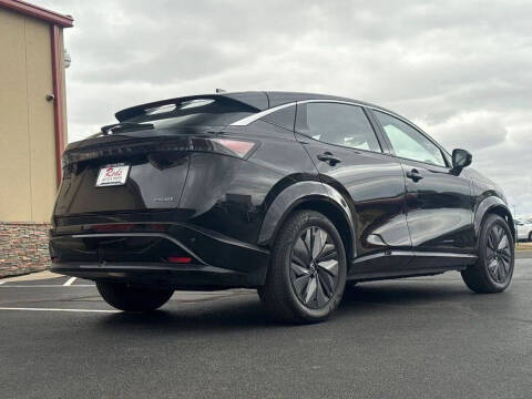 2024 Nissan Ariya Engage