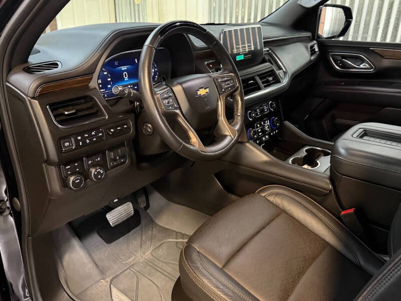 2023 Chevrolet Suburban High Country