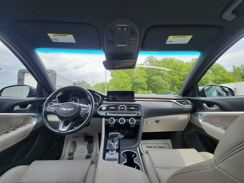 2023 Genesis G70