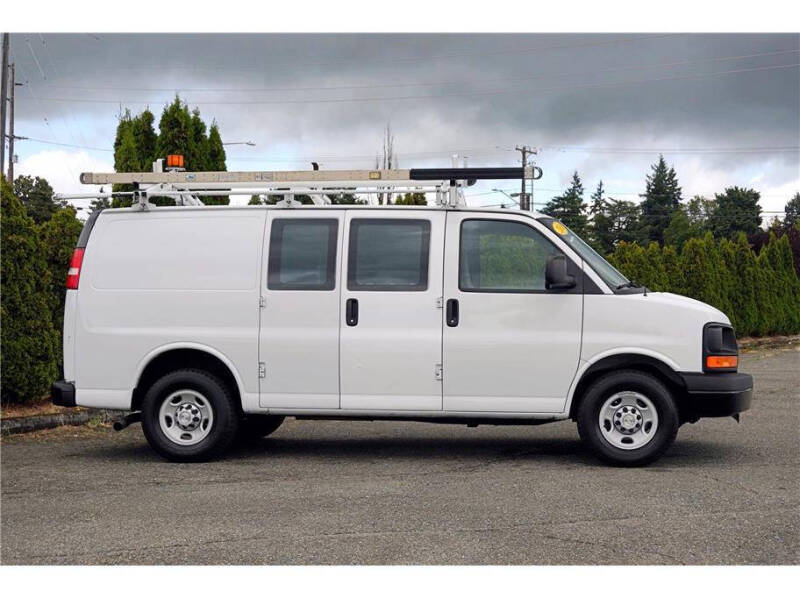 2016 Chevrolet Express 2500