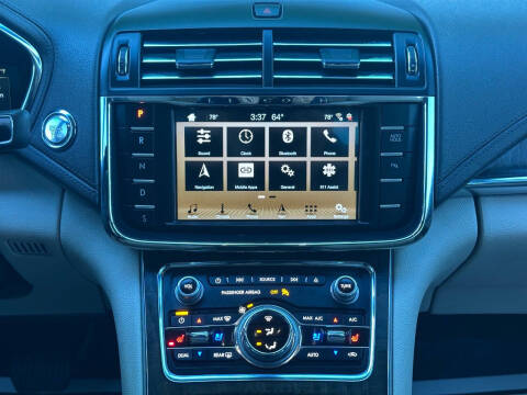 2017 Lincoln Continental Reserve