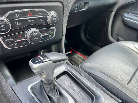 2016 Dodge Charger SXT