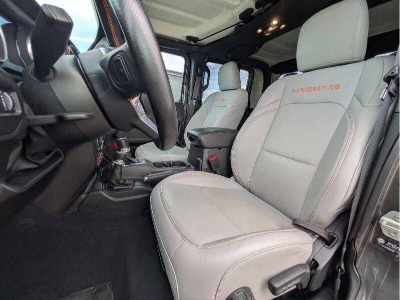 2023 Jeep Gladiator Mojave