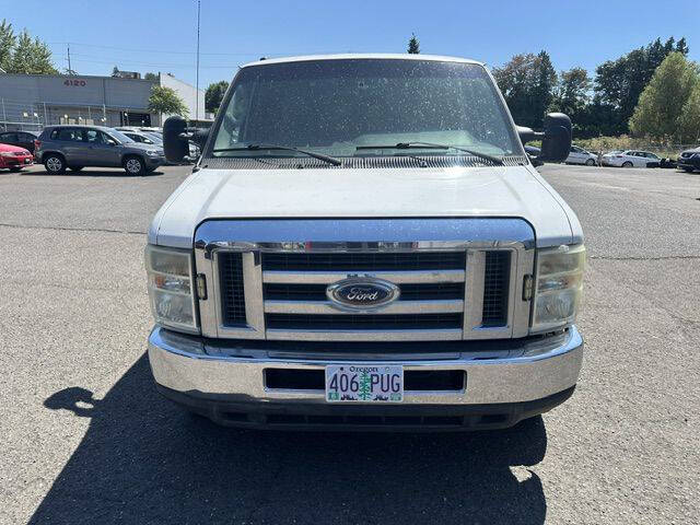2010 Ford E-Series E-350 SD