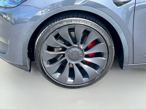 2023 Tesla Model Y Performance