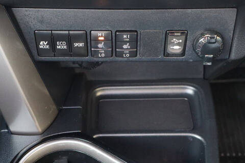 2017 Toyota RAV4 Hybrid Limited