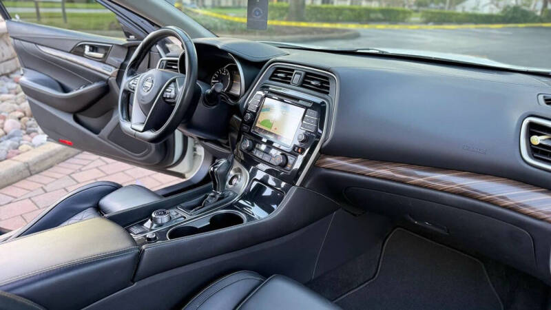 2018 Nissan Maxima Platinum