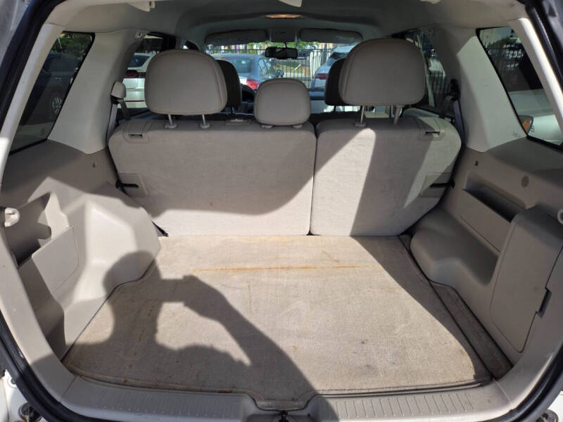 2010 Mercury Mariner Premier V6