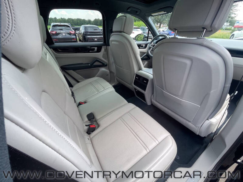 2019 Porsche Cayenne S