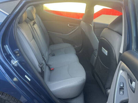 2014 Hyundai Elantra SE