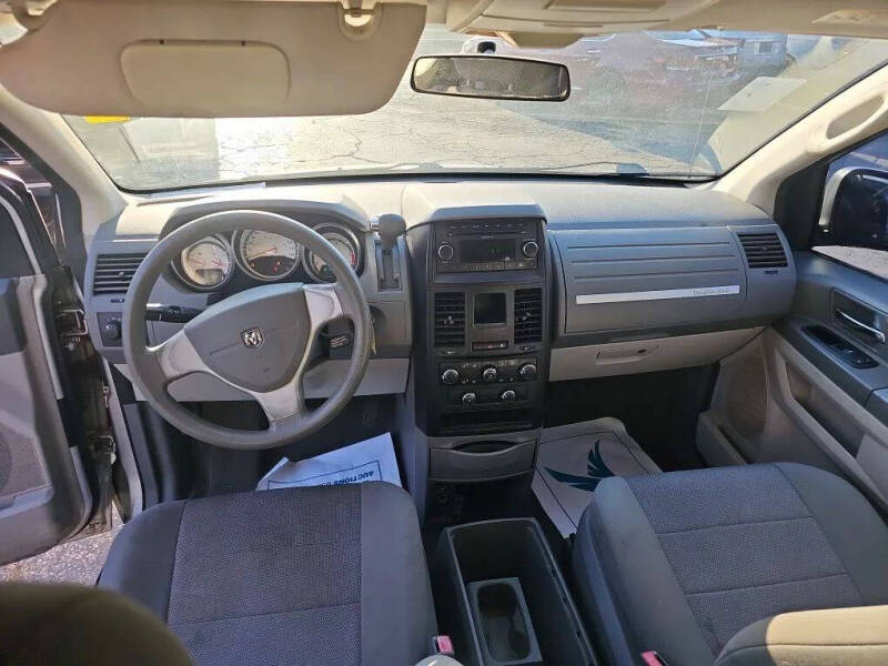 2009 Dodge Grand Caravan SE