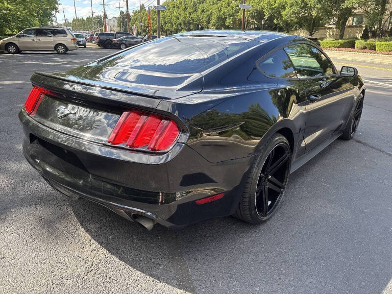 2017 Ford Mustang EcoBoost