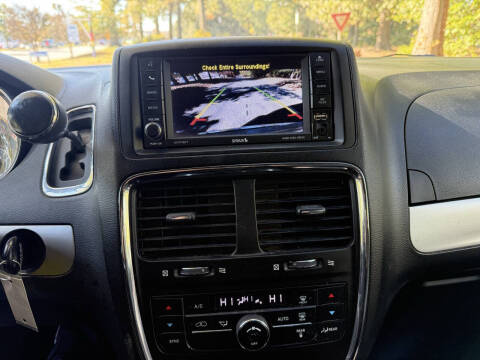 2016 Dodge Grand Caravan R/T