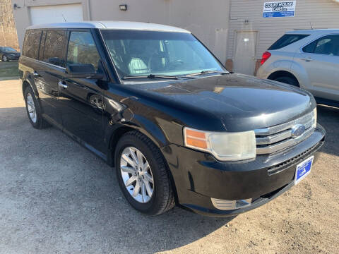 2009 Ford Flex for sale at Court House Cars, LLC in Chillicothe OH