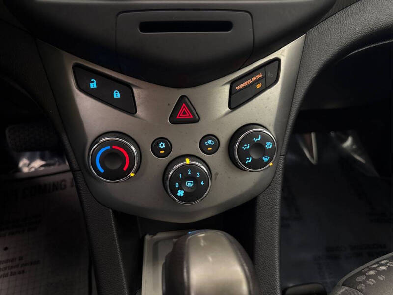 2014 Chevrolet Sonic LS Auto
