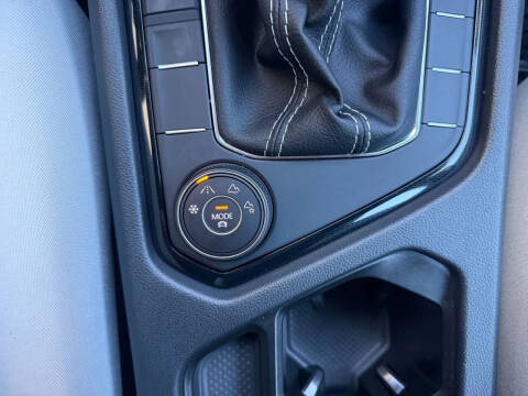 2025 Volkswagen Taos S 4Motion