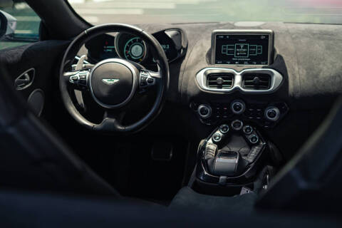2019 Aston Martin Vantage