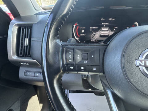 2022 Nissan Pathfinder Platinum