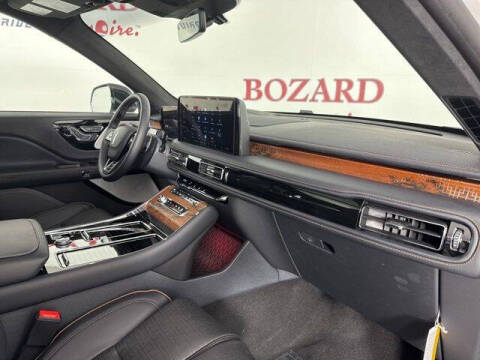 2025 Lincoln Aviator Black Label