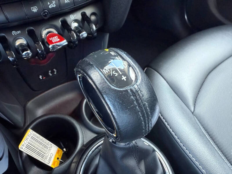 2016 MINI Hardtop 4 Door Cooper