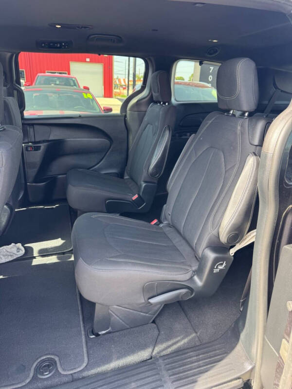 2020 Chrysler Pacifica Touring