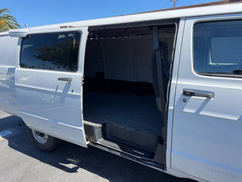 1998 Dodge Ram Van 3500