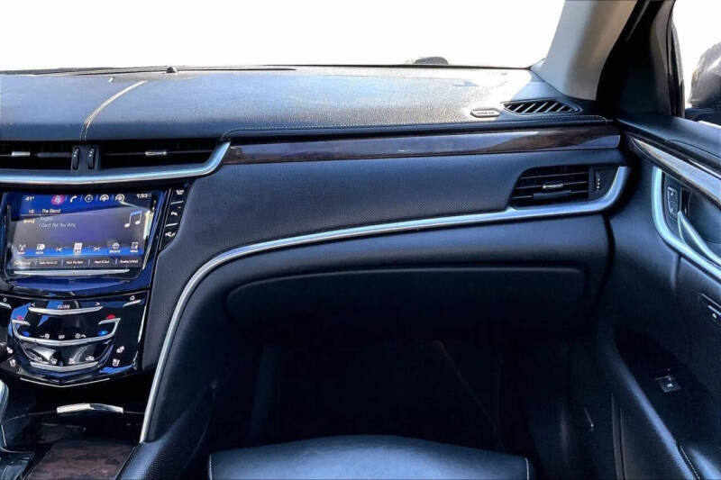 2016 Cadillac XTS Premium