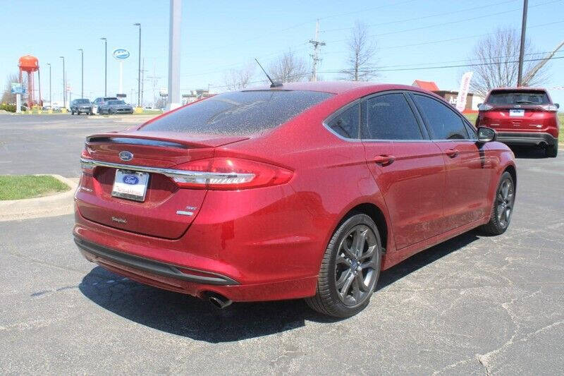 2018 Ford Fusion SE