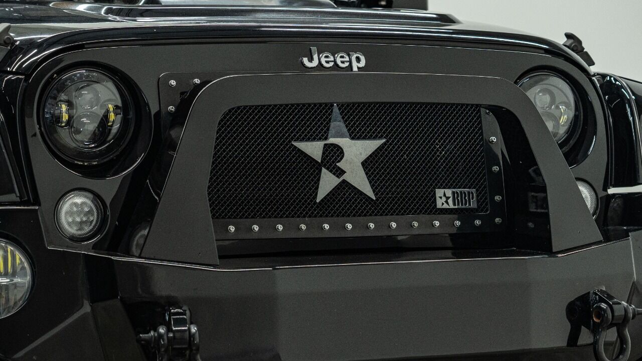 2013 JEEP Wrangler SUV / Crossover - $17,999